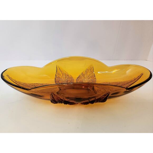 Vintage Amber Pressed Glass Oval Serving Dish Retro Textured Leaf Pattern Bowl - Picture 1 of 7